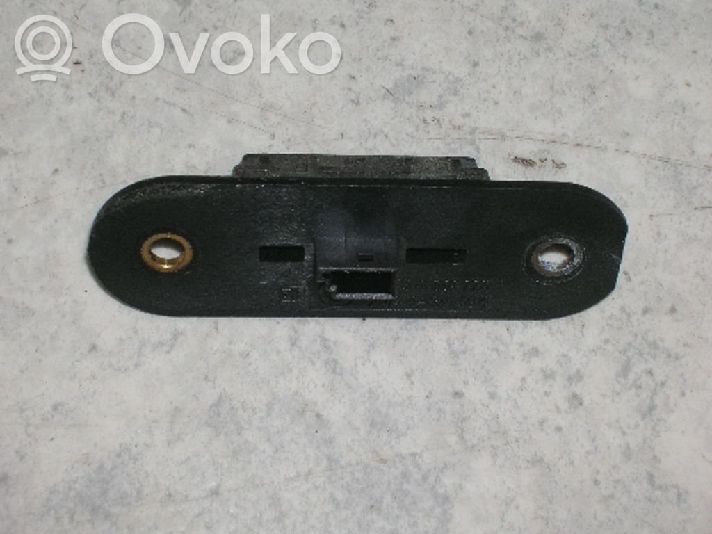 BMW 7 E38 Marco de la luna/vidrio de la puerta delantera 
