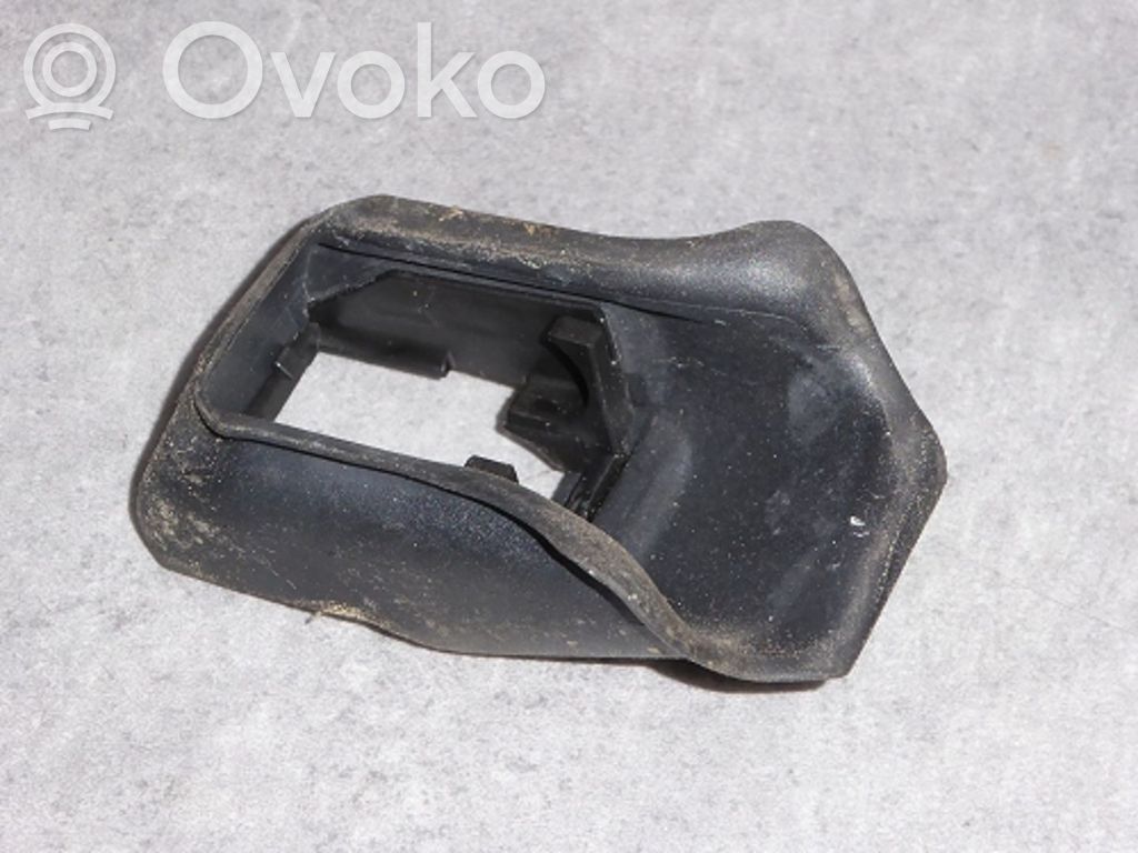 BMW 1 E81 E87 Etuoven pidätin 