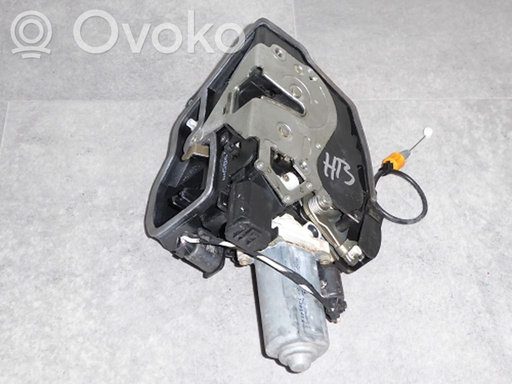 BMW 7 E65 E66 Takaoven lukko 