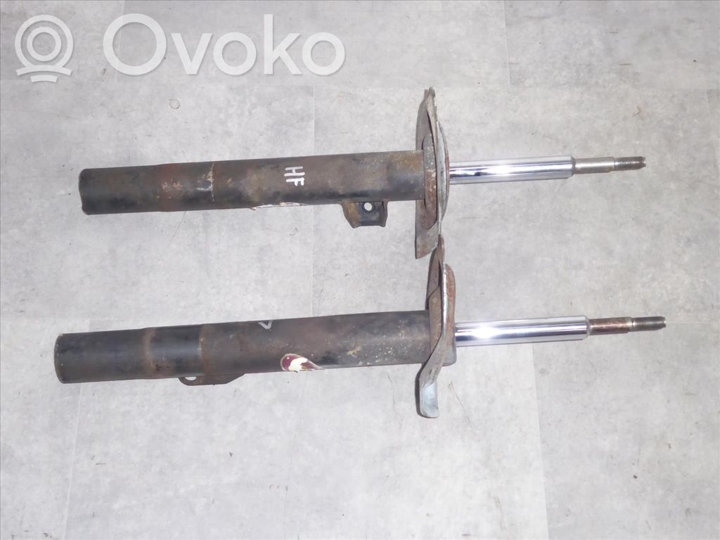 BMW 7 E38 Etuiskunvaimennin kierrejousella 