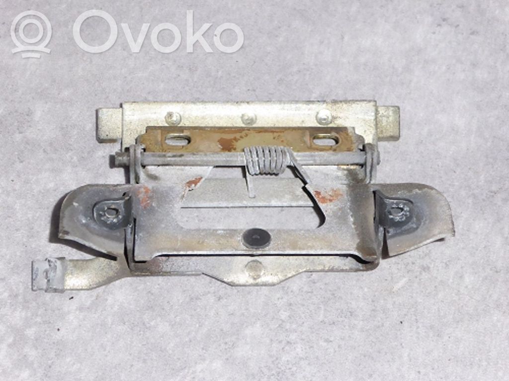 BMW 3 E30 Manecilla externa puerta delantera 