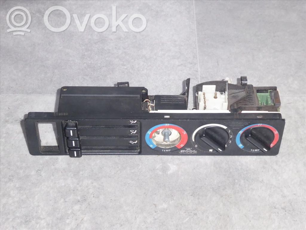 BMW 5 E34 Air conditioning/heating control unit 