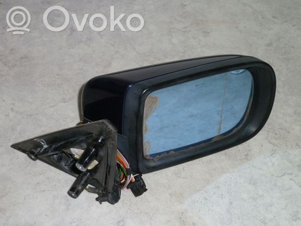BMW 7 E38 Etuoven sähköisen sivupeilin osa 