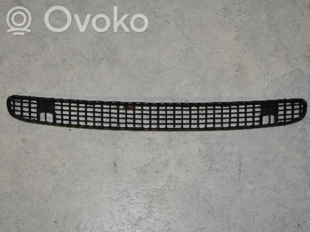 BMW 3 E46 Engine hood trim 