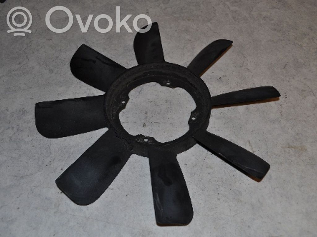 BMW 5 E34 Ventiliatora propellers 