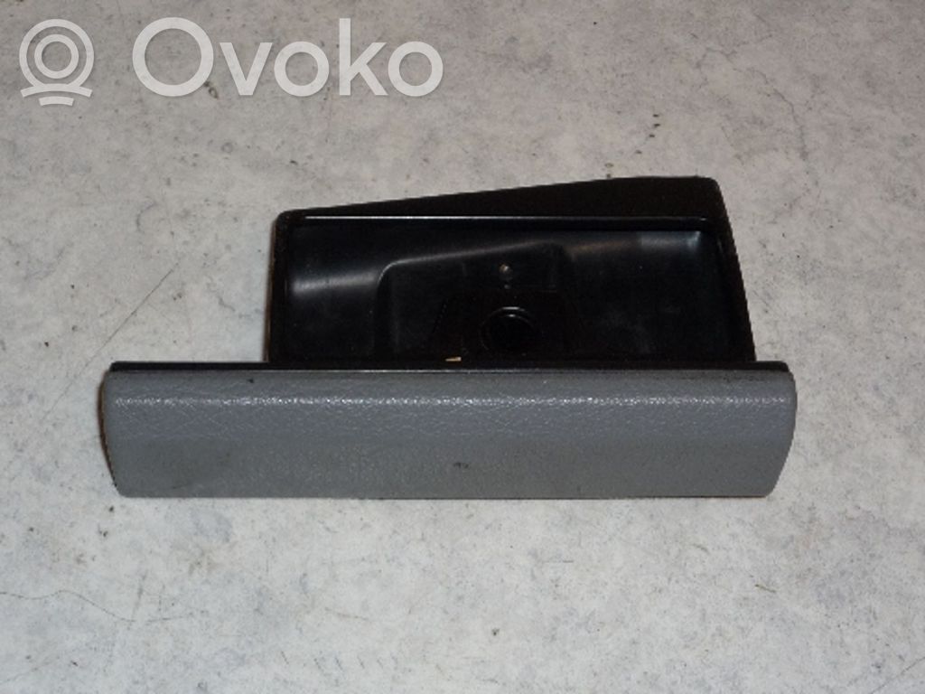 BMW 5 E34 Ashtray (front) 