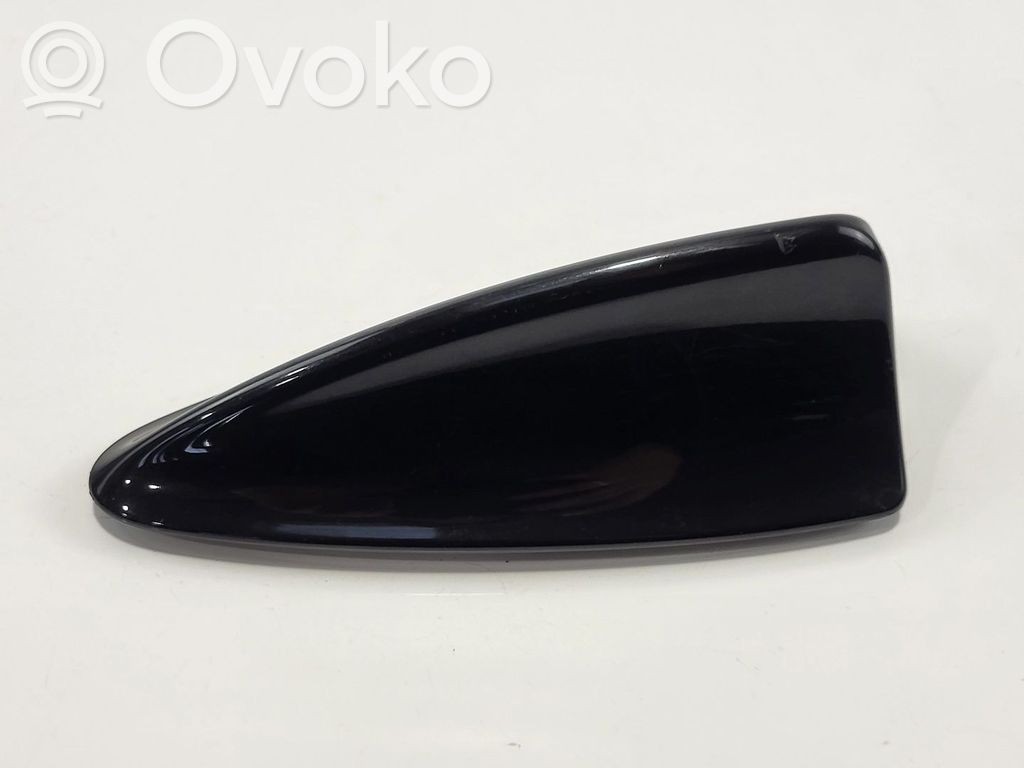 BMW 5 E60 E61 Radion antenni 