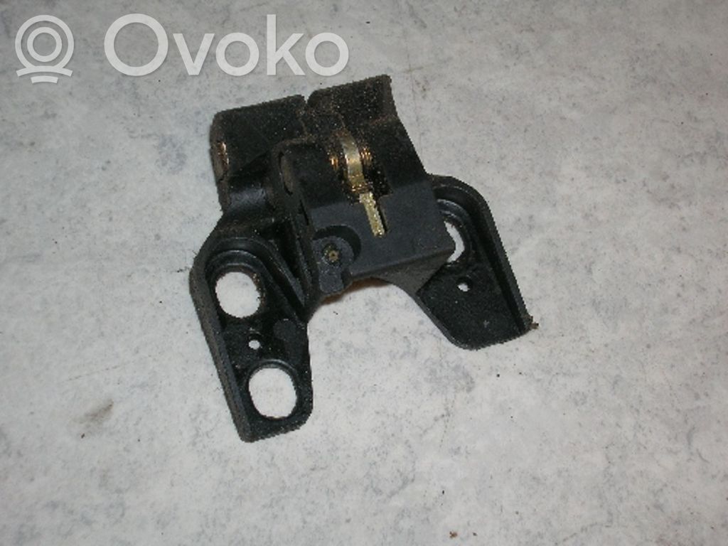 BMW 3 E30 Tailgate/trunk/boot lock/catch/latch 