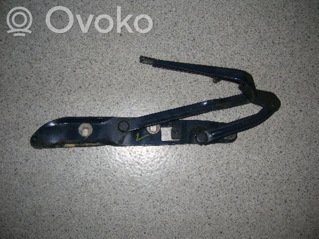 BMW 5 E39 Tailgate/trunk/boot hinge 