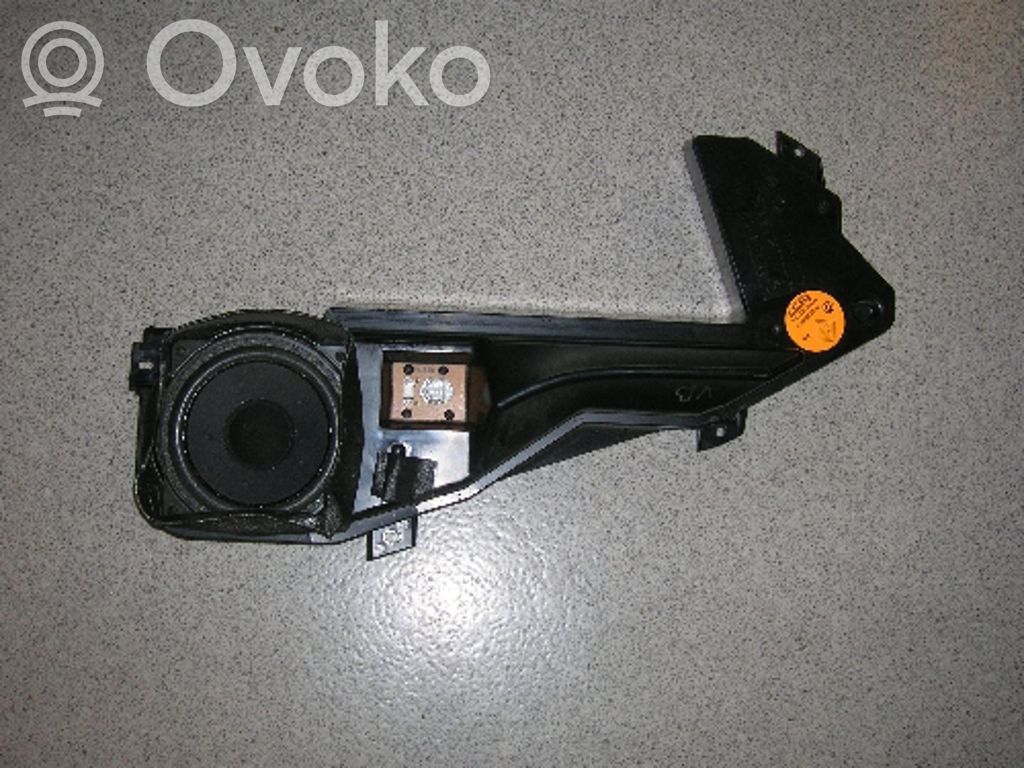 BMW 7 E38 Rear door speaker 