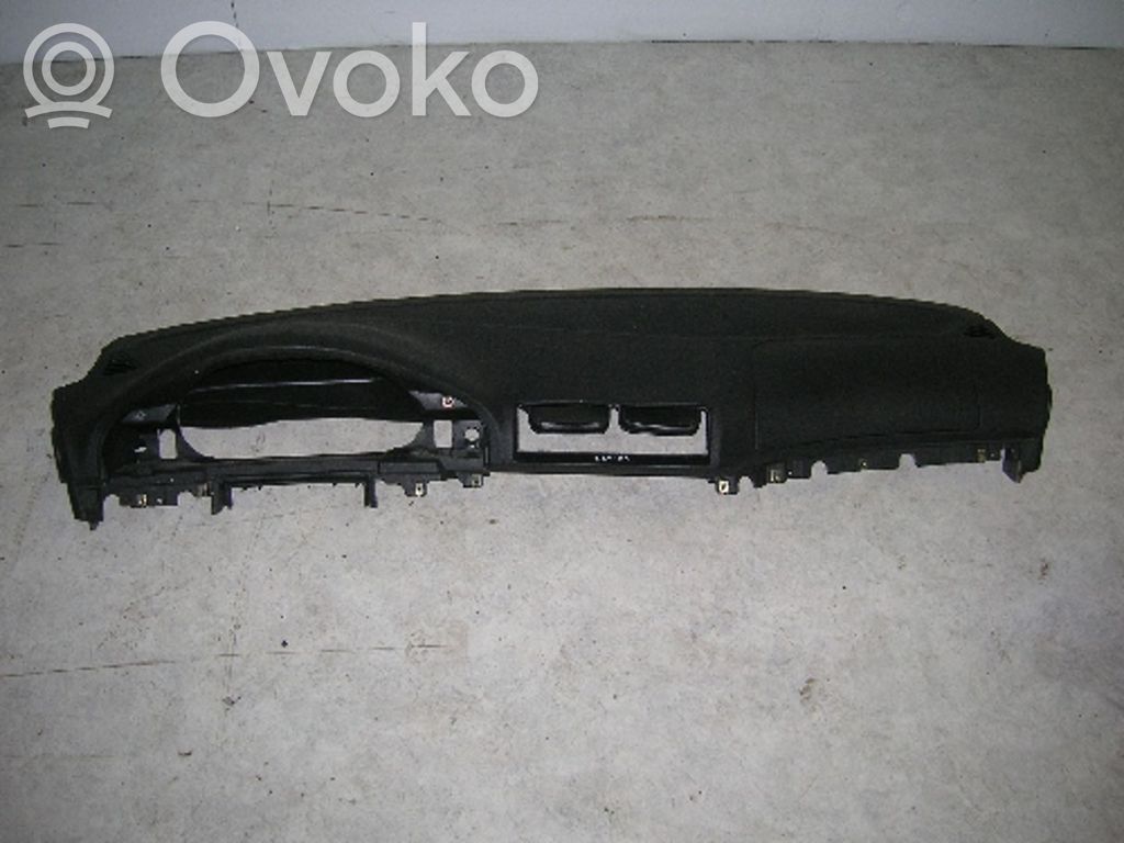 BMW 5 E39 Prietaisų skydelio apdaila 