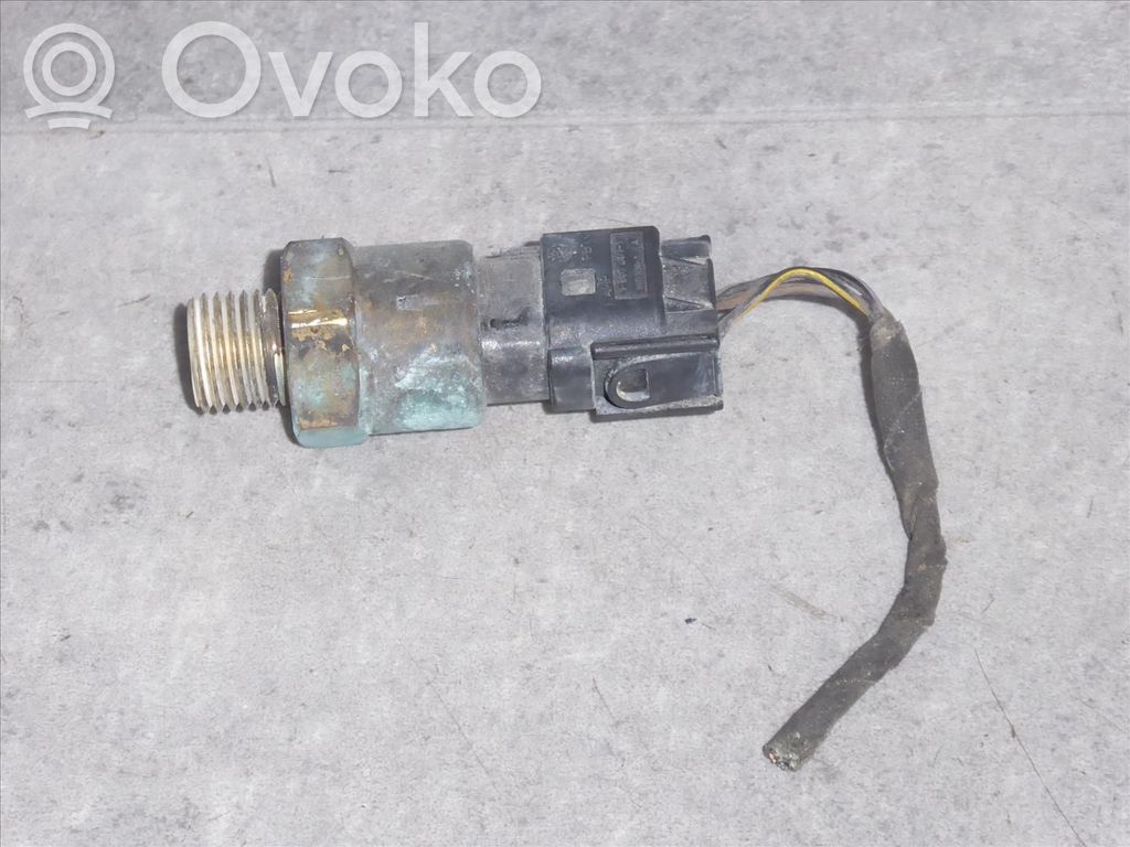BMW 7 E38 Capteur 