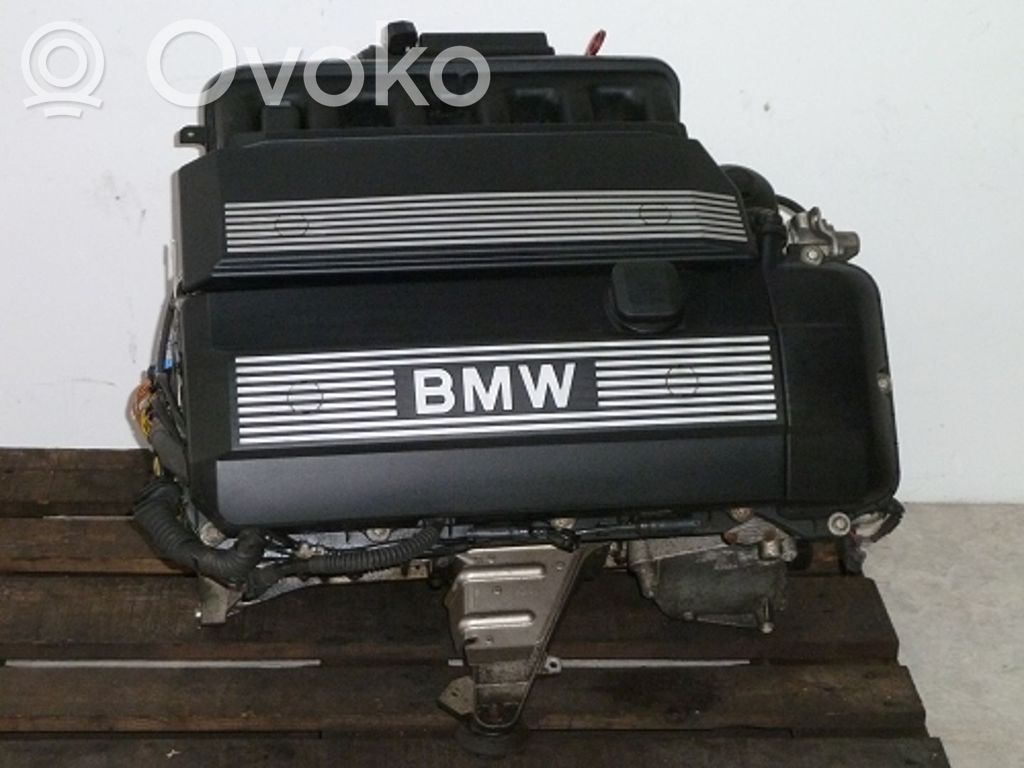 BMW 5 E39 Dzinējs 