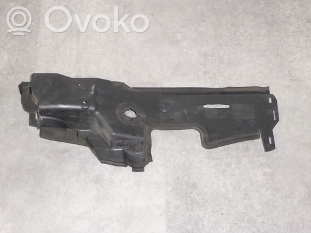 Guía de aire del intercooler   51717011215,51717011215