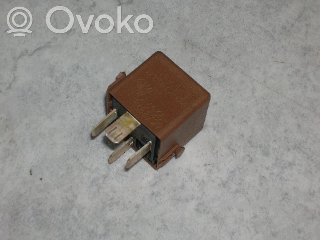 BMW 5 E34 Sonstige Relais 