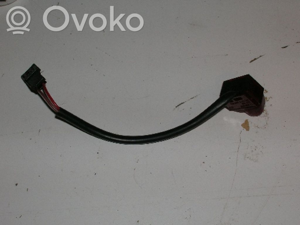 BMW 7 E38 Etusuuntavilkku 
