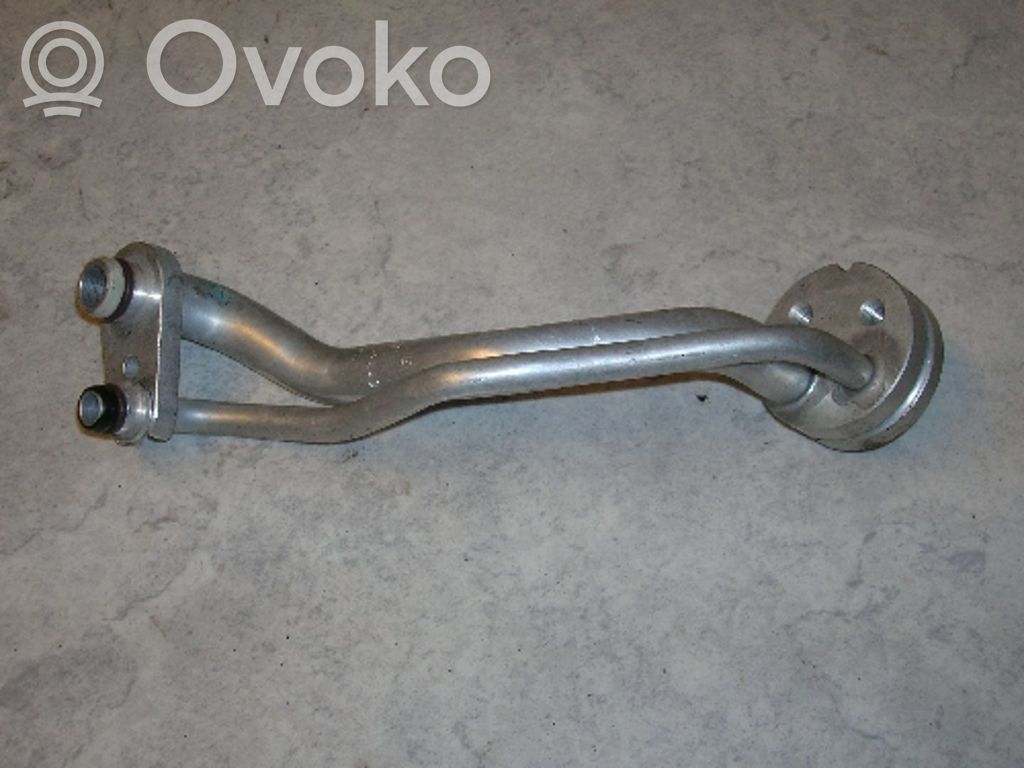 BMW 3 E46 Moottorin vesijäähdytyksen putki/letku 