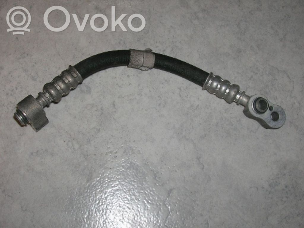 BMW 5 E39 Ilmastointilaitteen putki (A/C) 