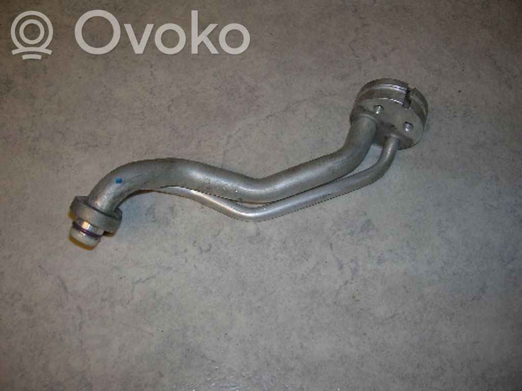 BMW 3 E46 Moottorin vesijäähdytyksen putki/letku 