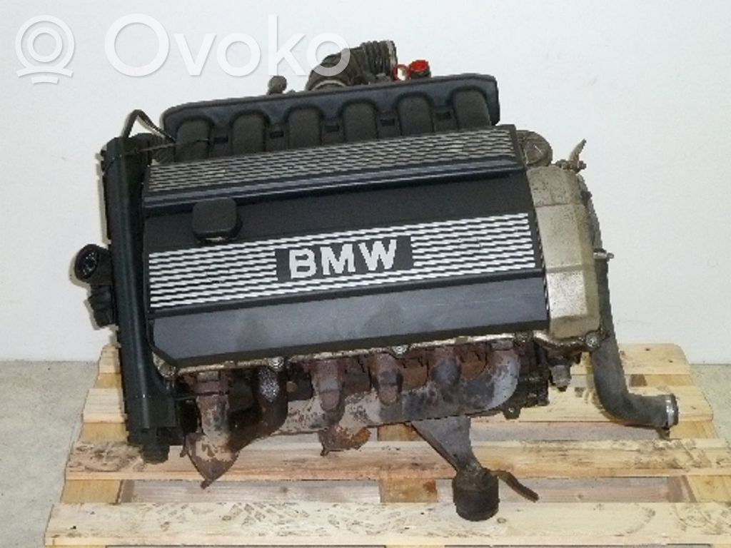 BMW 5 E34 Engine 