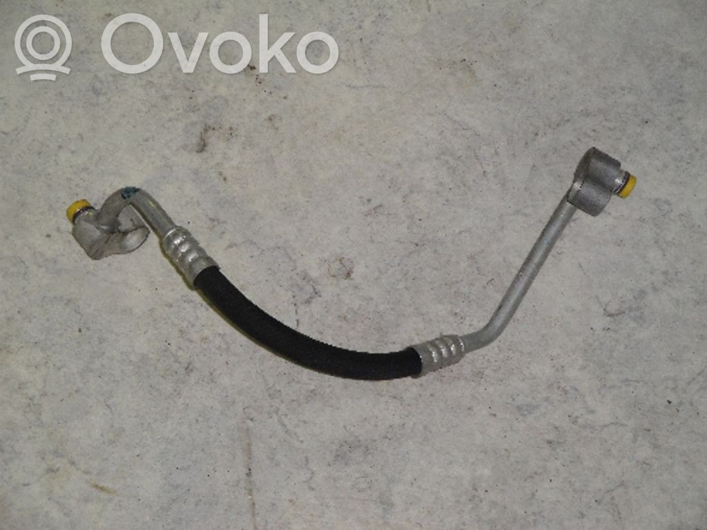 BMW 3 E46 Air conditioning (A/C) pipe/hose 