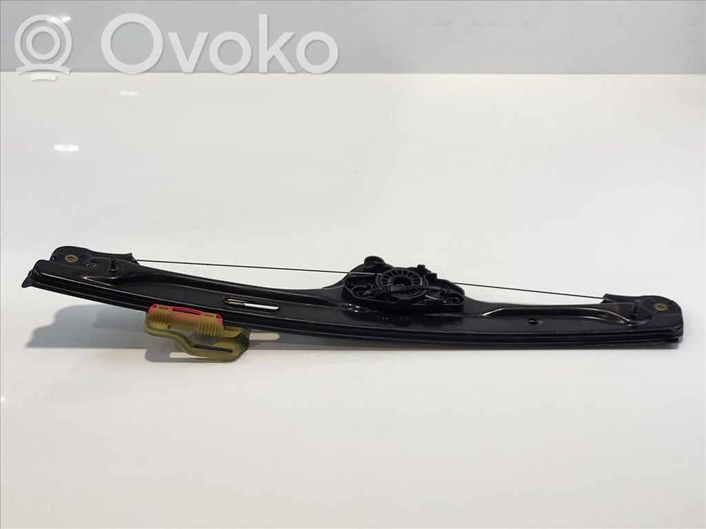 BMW X5 F15 Mechanizm podnoszenia szyby tylnej bez silnika 