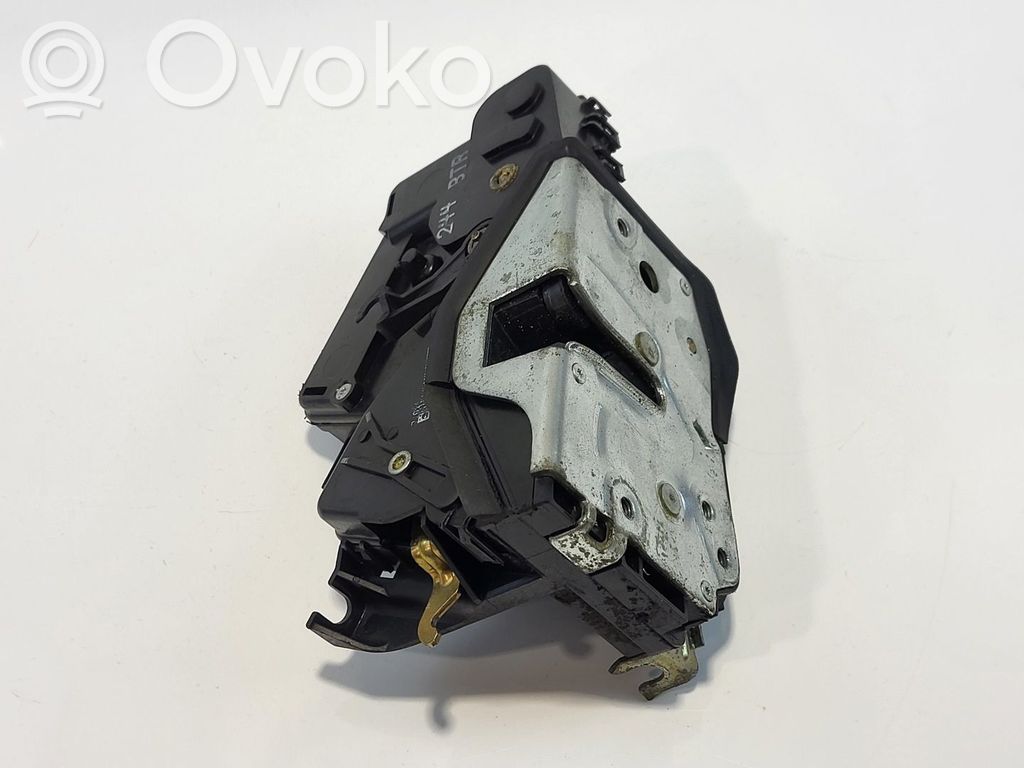 BMW 3 E46 Motor închidere spate 