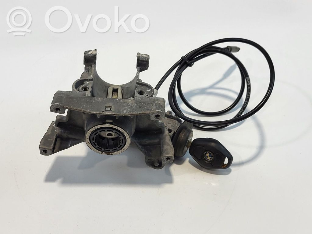 Ohjauspyörän lukitus   32321095824,32321095824,32321095824