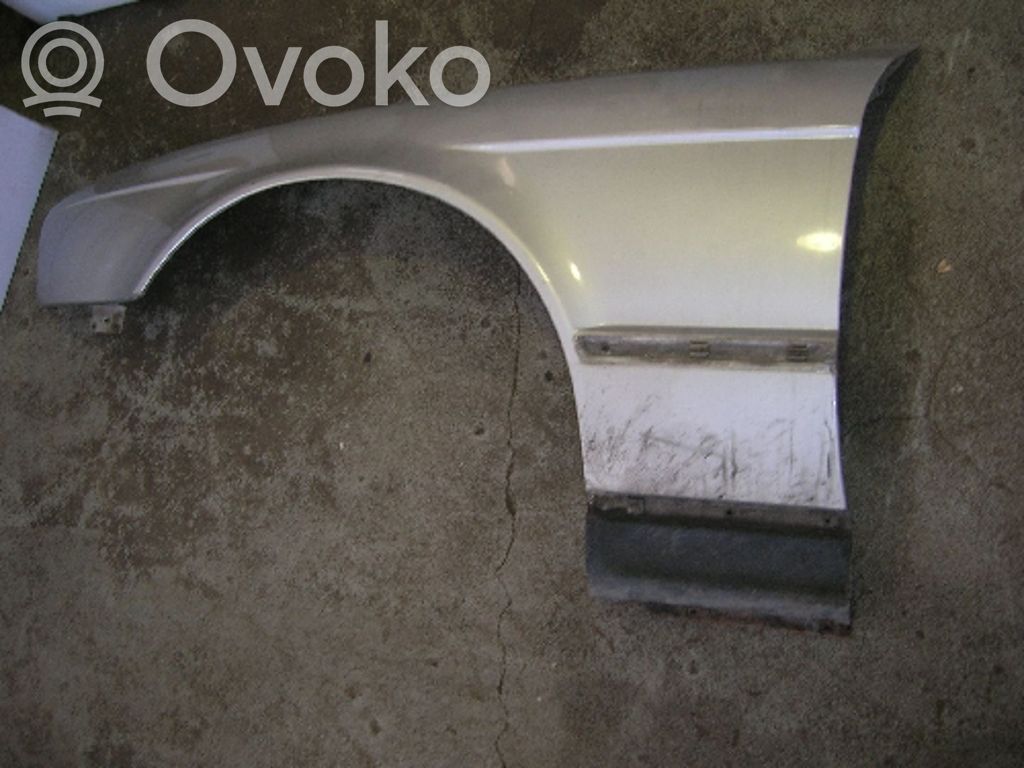 BMW 5 E34 Priekinis ketvirtis 