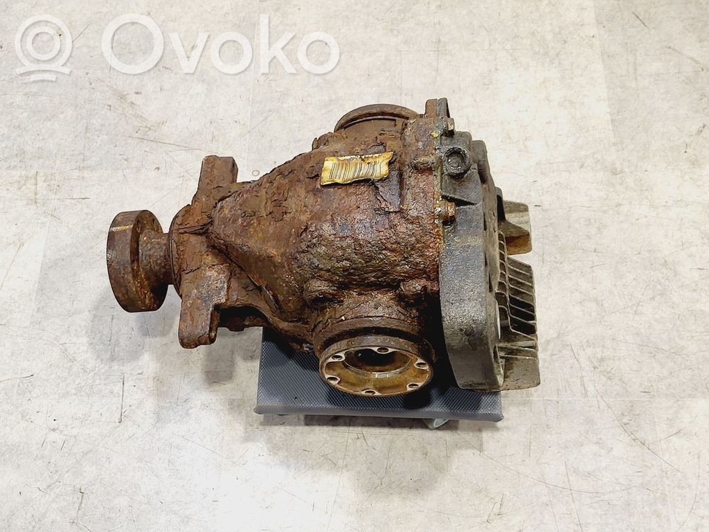 BMW 5 E60 E61 Galinis reduktorius 