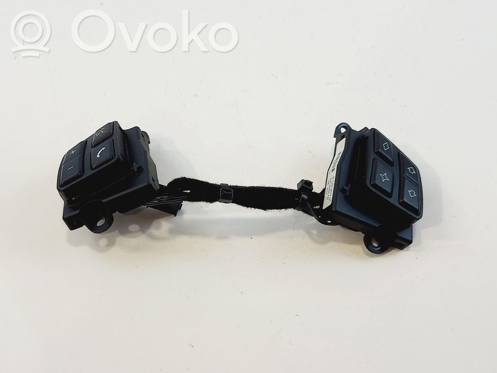 BMW 1 E81 E87 Steering wheel buttons/switches 