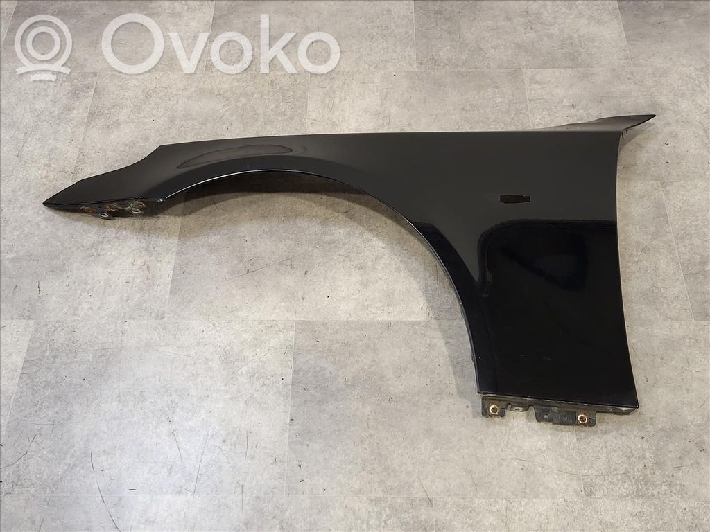 BMW 5 E60 E61 Front quarter panel 