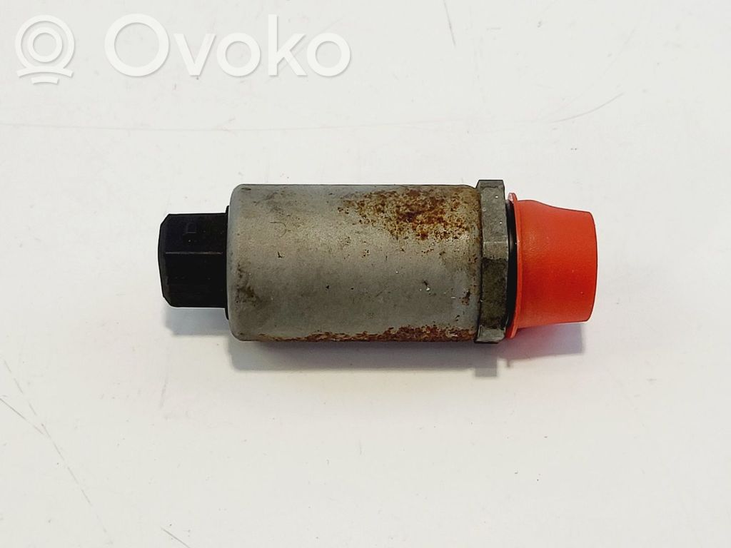 Válvula electromagnética   11361432532,11361432532