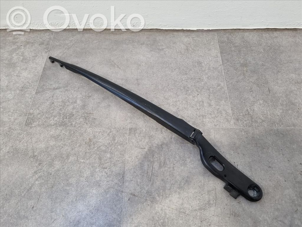 BMW 7 E65 E66 Brazo del limpiaparabrisas delantero 