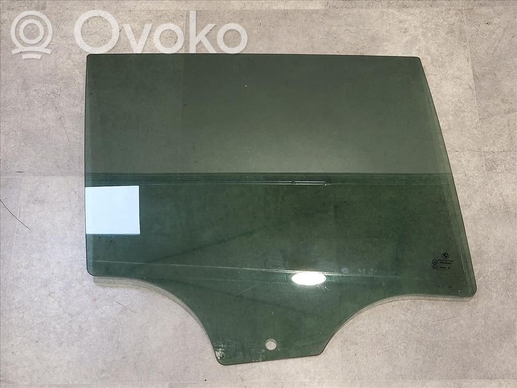 BMW 5 F10 F11 Vidrio lateral trasero