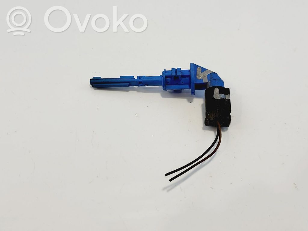 BMW 5 F10 F11 Sensor de nivel del refrigerante 