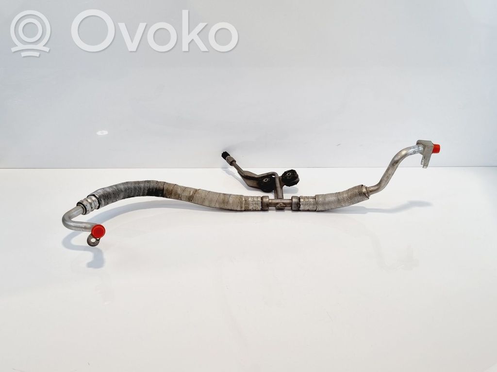 BMW 5 E60 E61 Ilmastointilaitteen putki (A/C) 