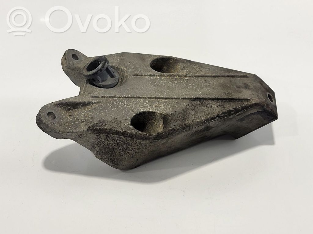 BMW 5 F10 F11 Wspornik / Mocowanie silnika 