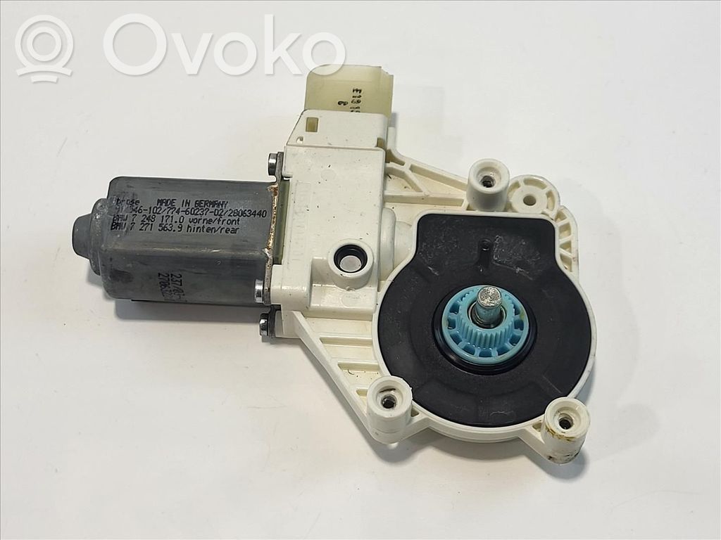 BMW 5 F10 F11 Alzacristalli della portiera anteriore con motorino