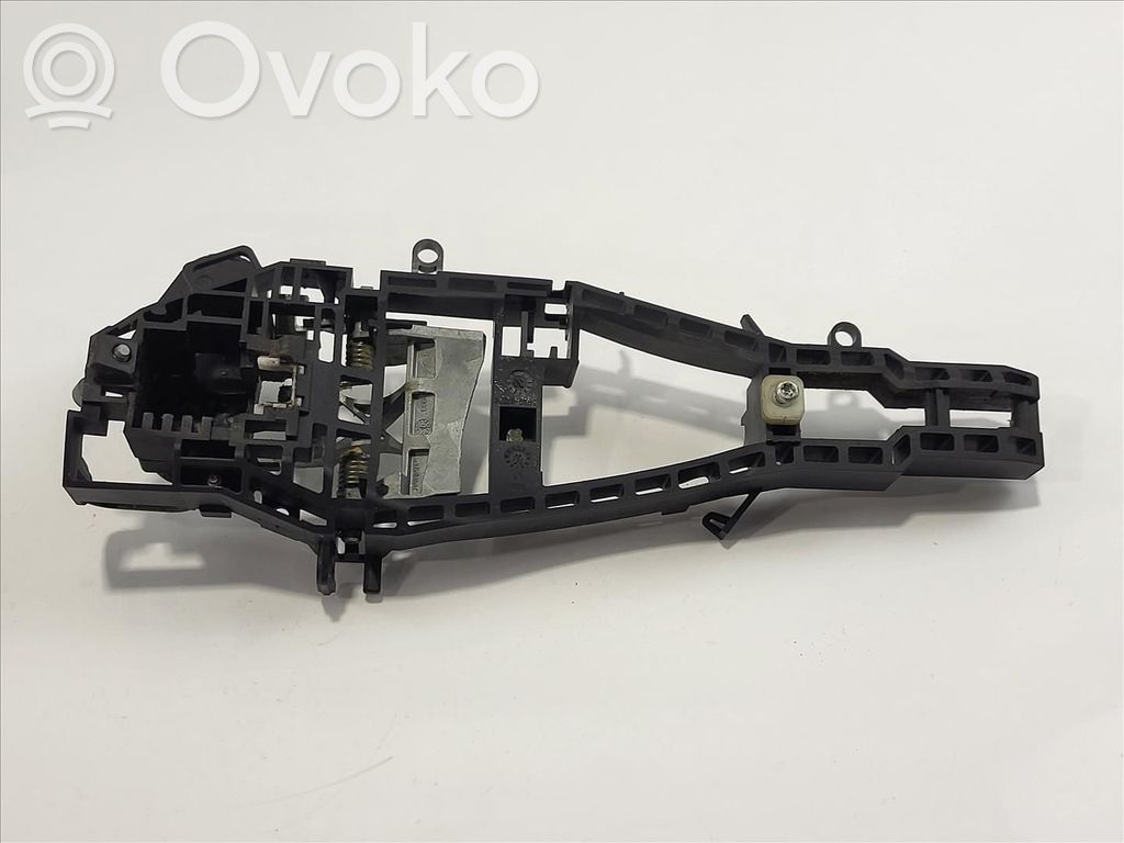 BMW 1 F20 F21 Support poignée extérieur de porte avant