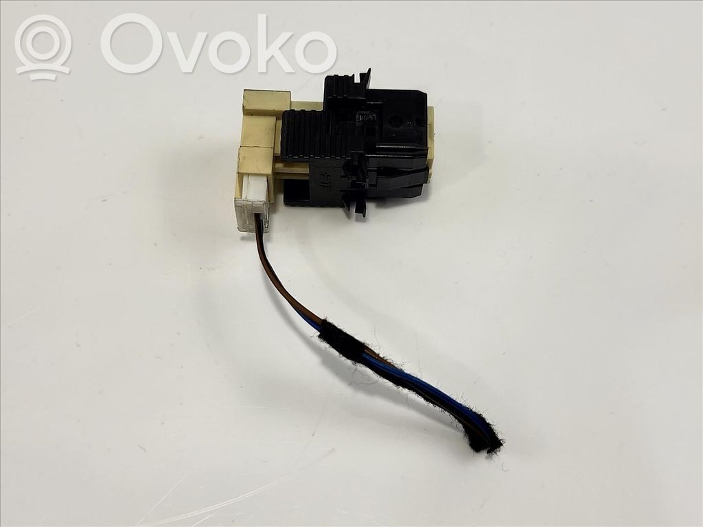 BMW 2 F46 Alte comutatoare/butoane 