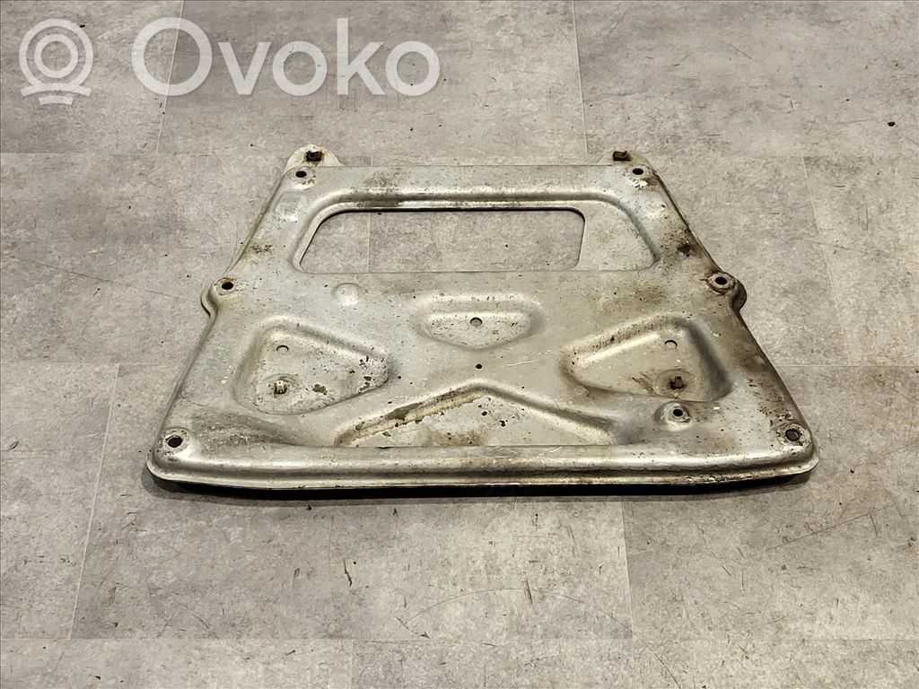 BMW 5 E60 E61 Priekinis traversas 