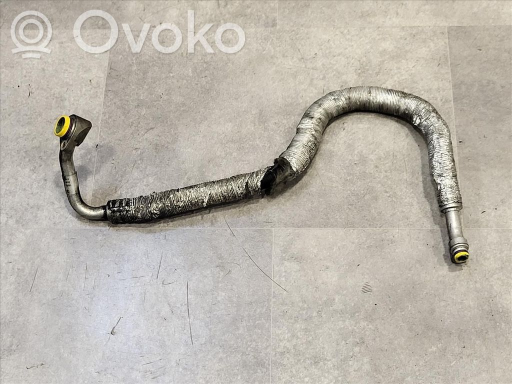 BMW X5 E70 Ilmastointilaitteen putki (A/C) 