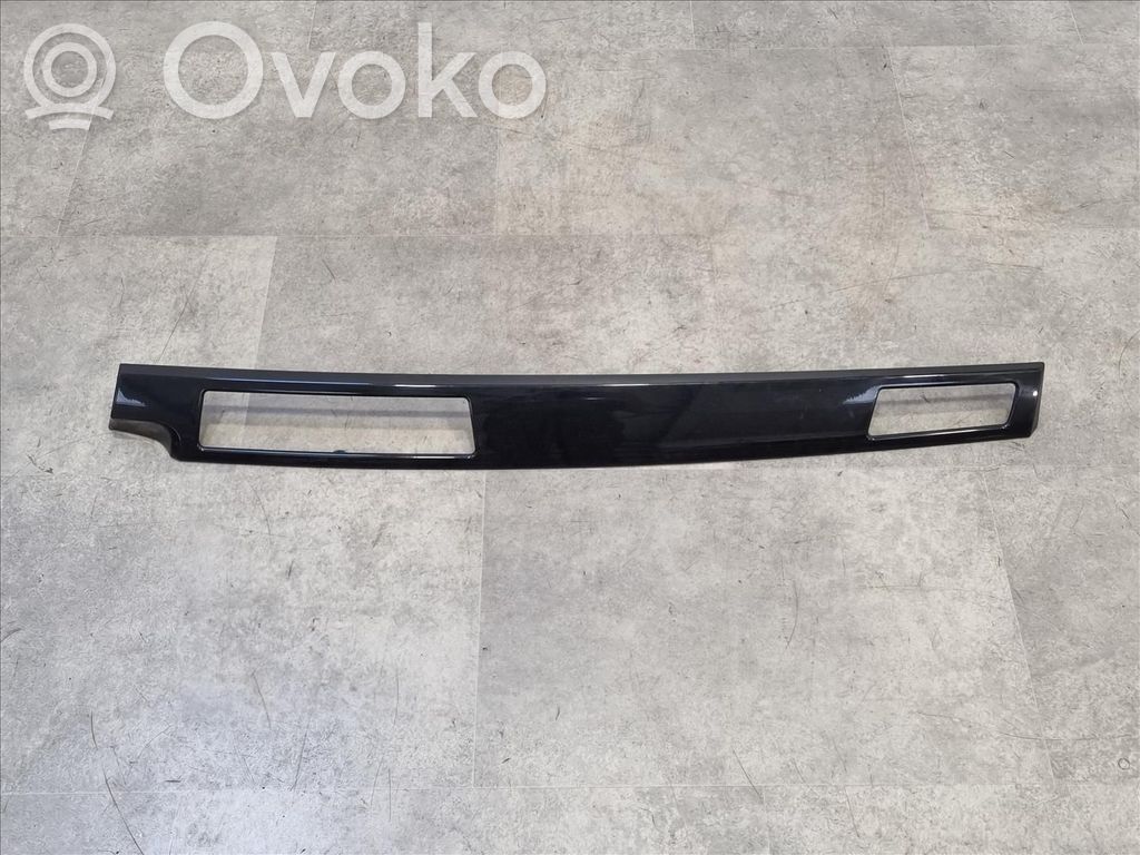 BMW 5 E60 E61 Prietaisų skydelio apdaila 