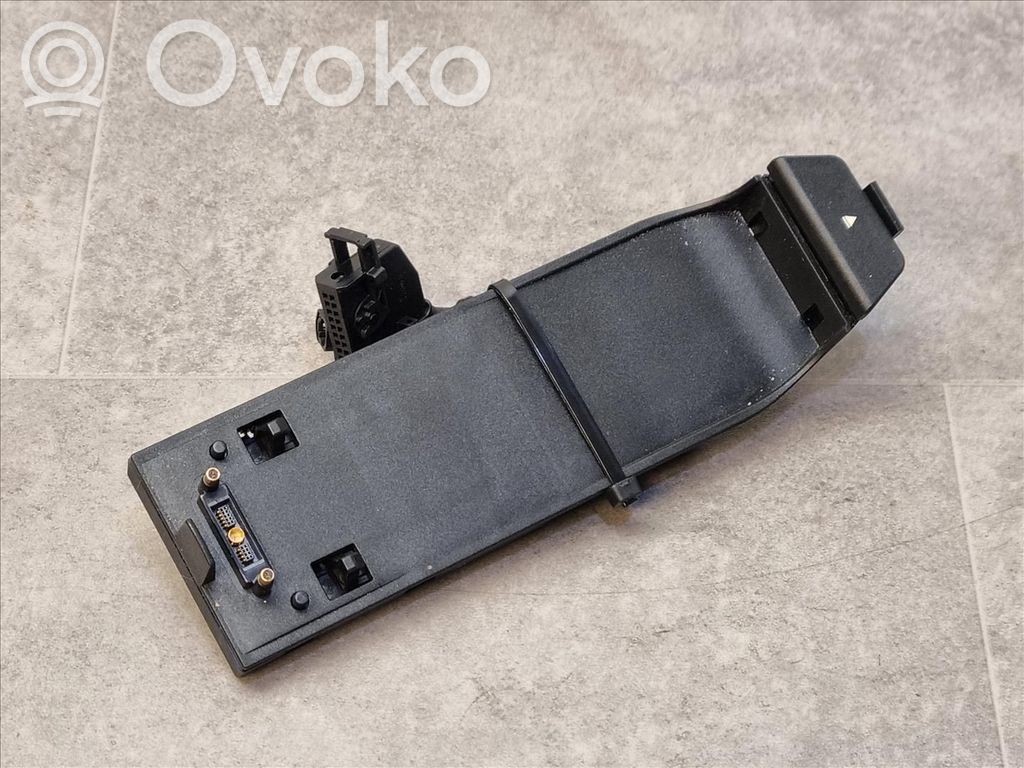 BMW 5 F10 F11 Supporto nel bagagliaio/baule