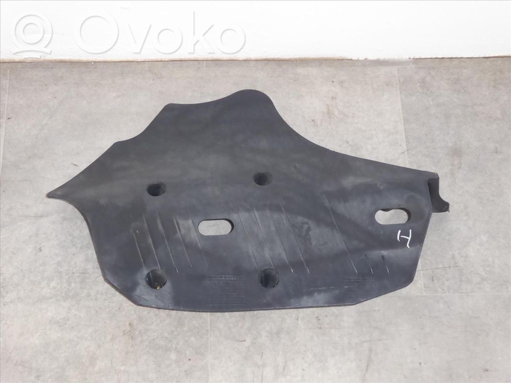 BMW 3 F30 F35 F31 Alte piese de sub caroserie