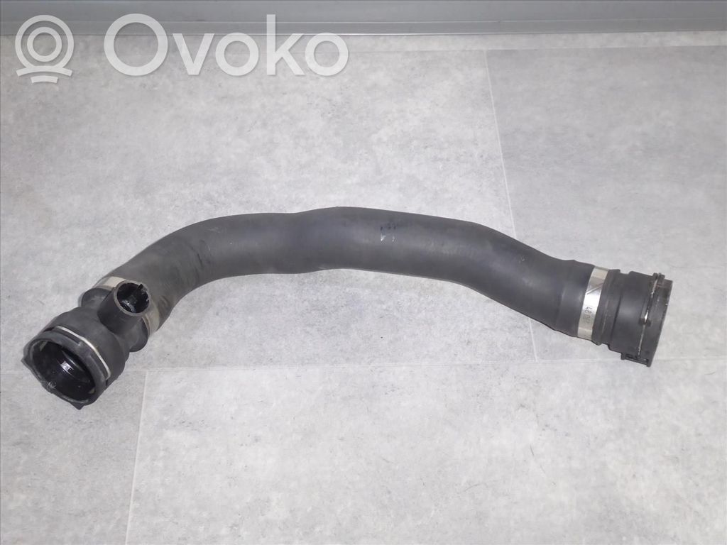 BMW 5 E60 E61 Engine coolant pipe/hose 