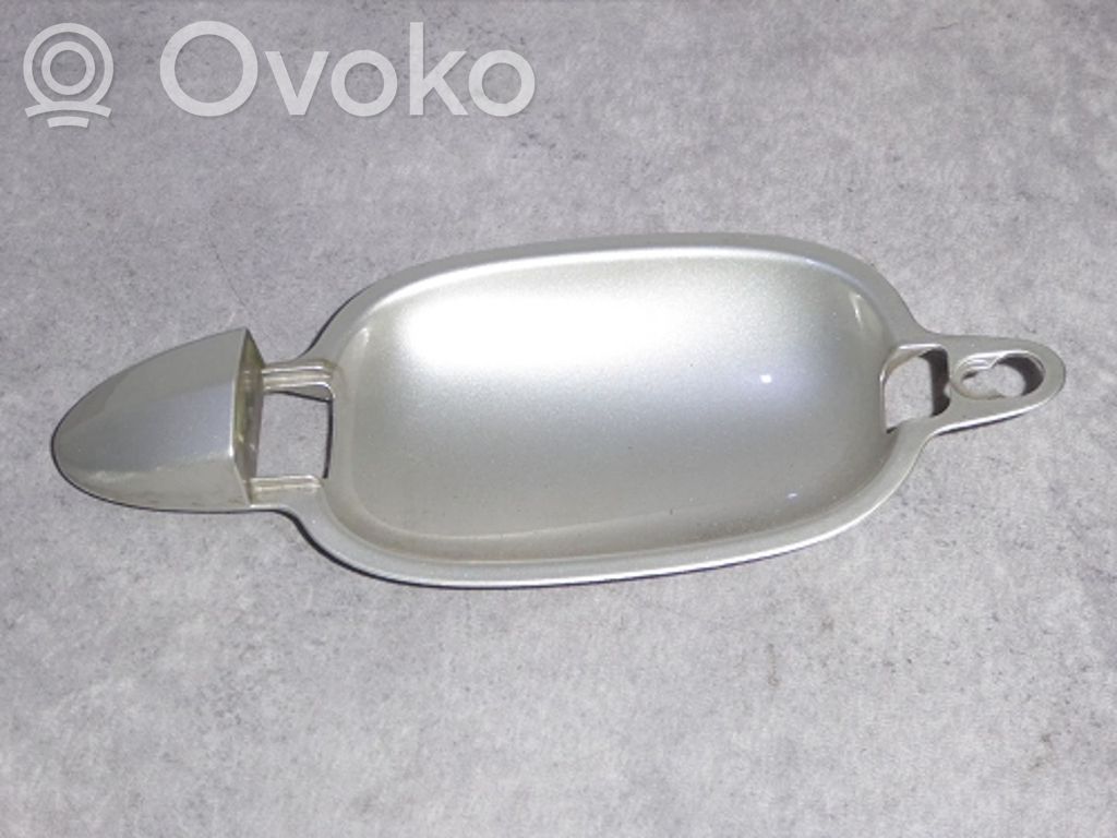 BMW 6 E63 E64 Tapa manecilla puerta trasera 