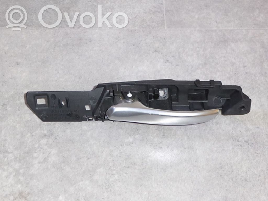 BMW X5 E70 Manecilla interna puerta trasera 