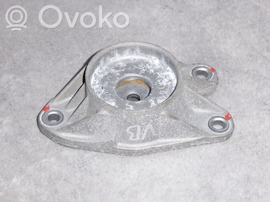 BMW 1 F20 F21 Mocowanie sprężyny amortyzatora osi tylnej